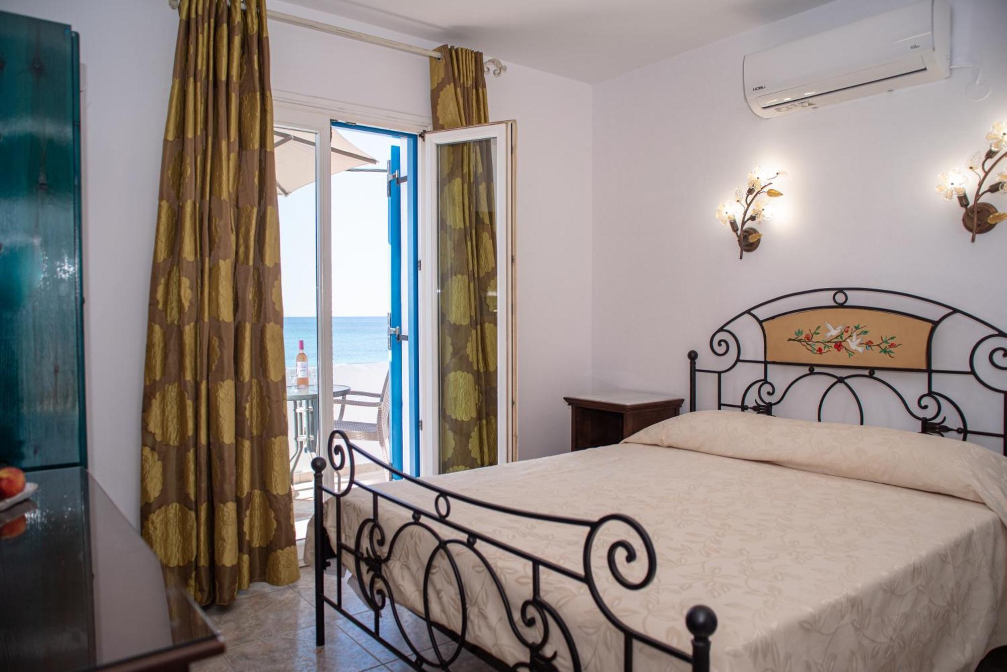 Deep Blue Aparthotel อาโยส โพรโกปิออส ภายนอก รูปภาพ